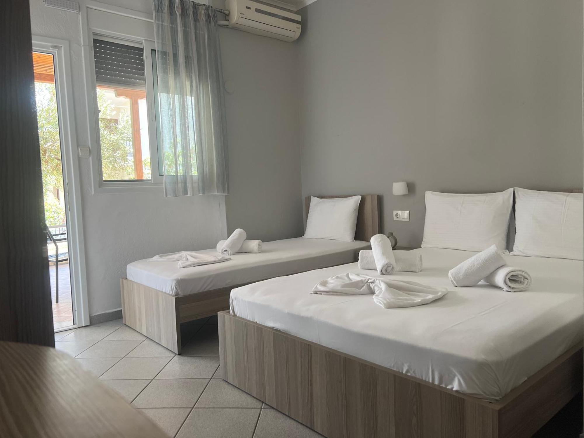Villa Kostas Accommodations - Vrasná Exteriér fotografie
